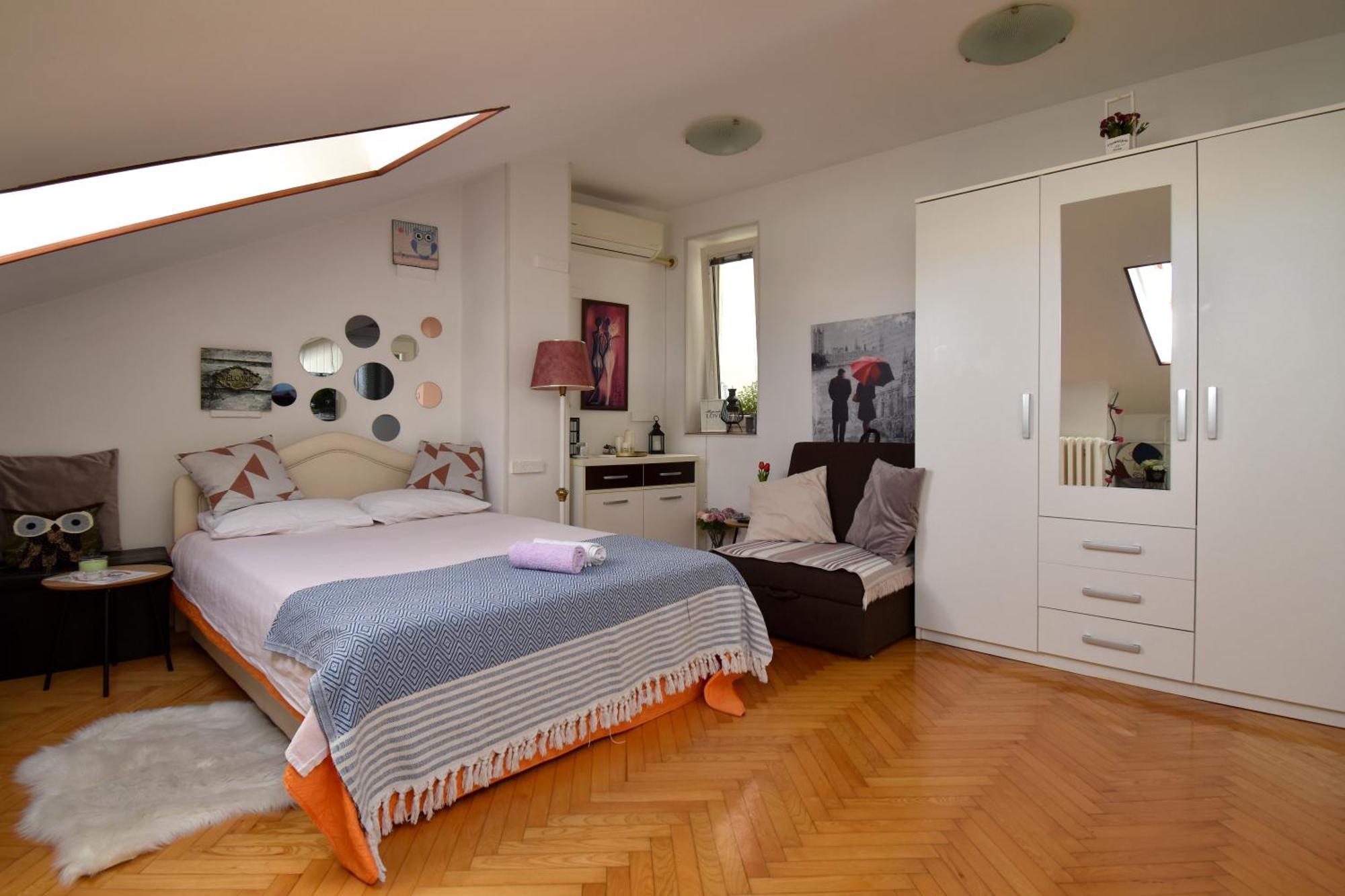 Apartment Zira Novi Sad